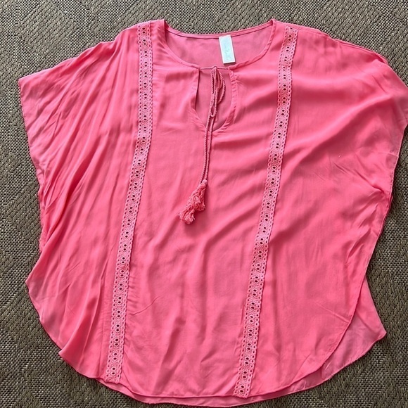 Simply Noelle Cover Up Blousy Top One Size - Picture 1 of 6